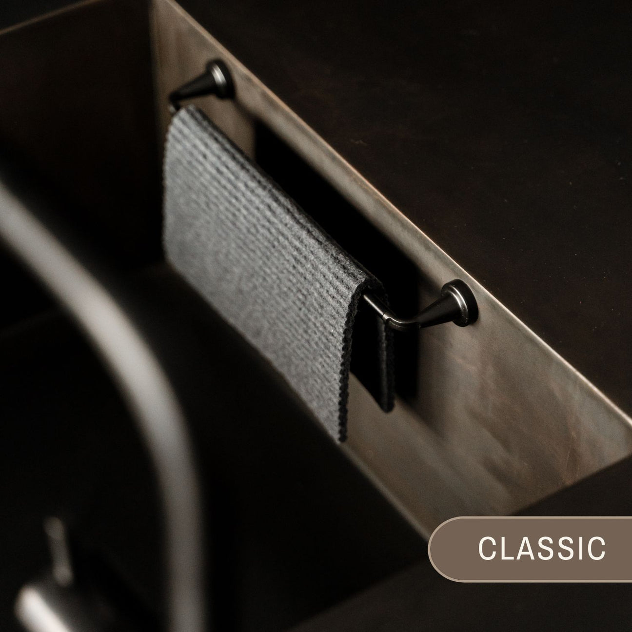 KLASSISK – Magnetisk Disktrasehållare | med motmagnetmontering